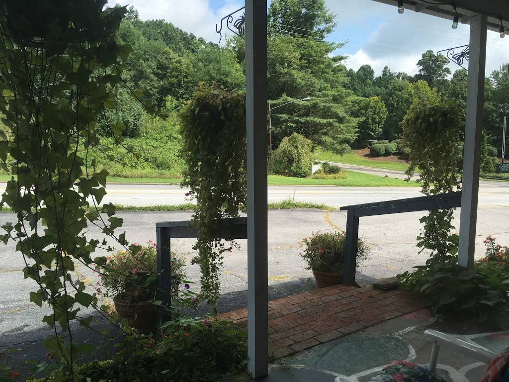 Coffee Carts Studio | restaurant | 1061 Rosman Highway, Brevard, NC 28712, USA | 8288775245 OR +1 828-877-5245