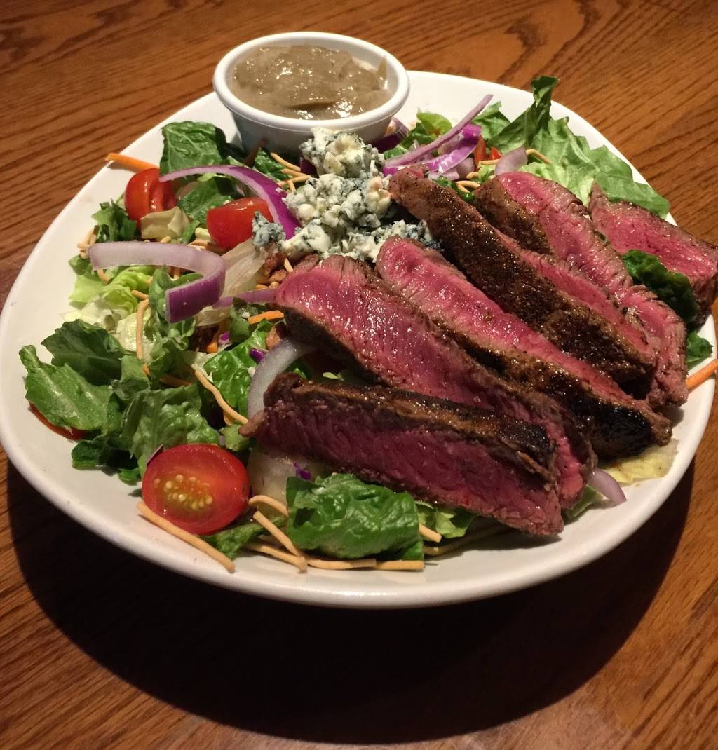 Outback Steakhouse | restaurant | 111 Howell Rd, New Bern, NC 28562, USA | 2526729394 OR +1 252-672-9394