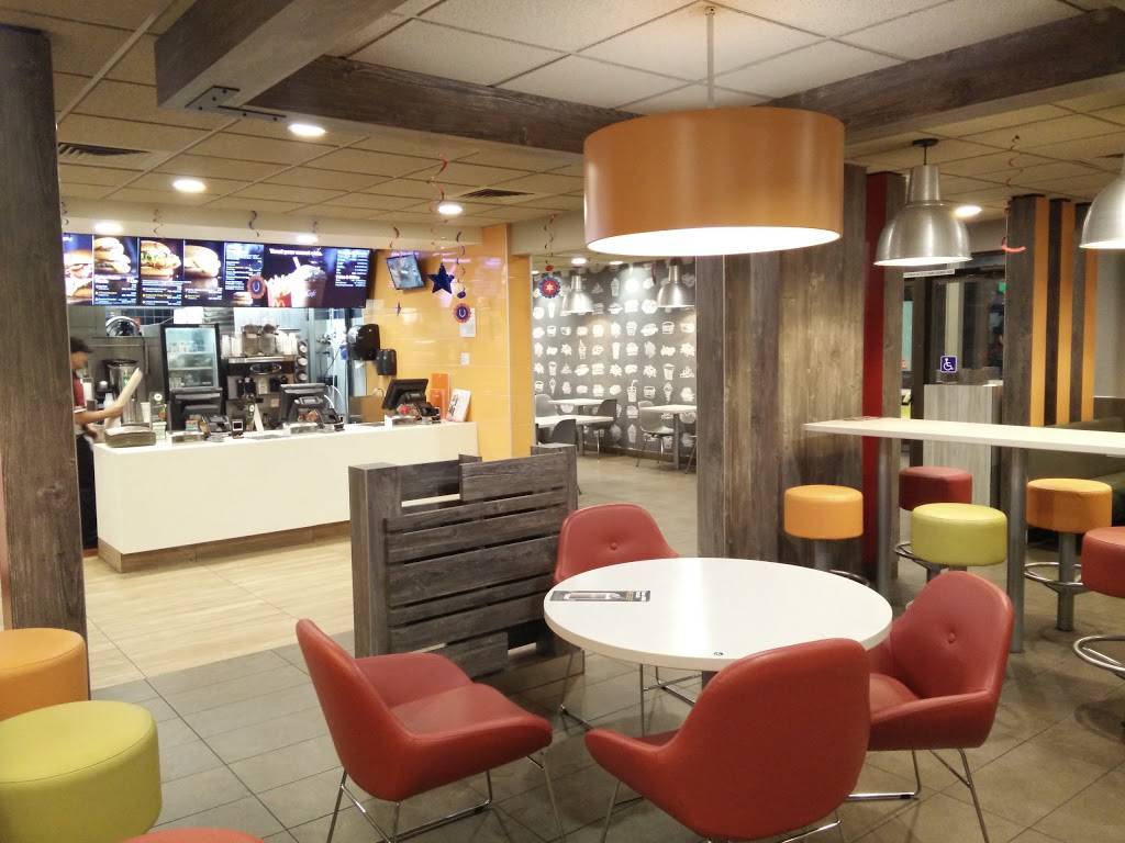 McDonalds | cafe | 240 E 40th St, San Bernardino, CA 92404, USA | 9098865616 OR +1 909-886-5616