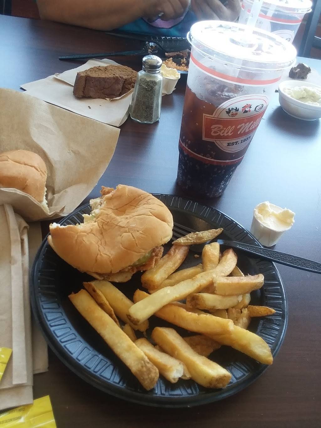 Bill Miller Bar-B-Q | restaurant | 4946 Ayers St, Corpus Christi, TX 78415, USA | 3618520818 OR +1 361-852-0818