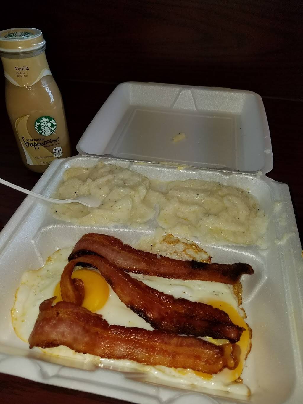 Express Breakfast And Deli | restaurant | 4240 N Broad St, Philadelphia, PA 19132, USA | 2154553868 OR +1 215-455-3868