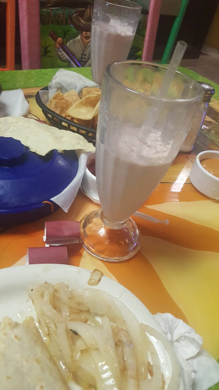 Mariscos San Blas | restaurant | 43 Georgesville Rd, Columbus, OH 43228, USA | 6148523444 OR +1 614-852-3444