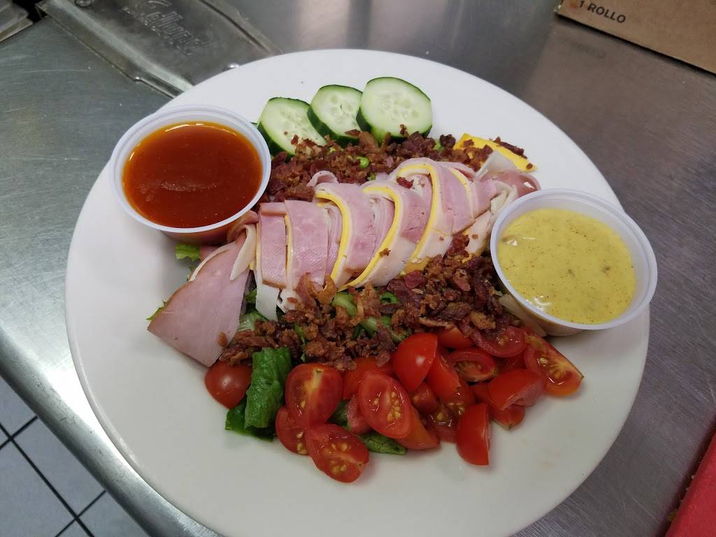 Rosies Pub | restaurant | 106 E Front St, Bloomington, IL 61701, USA | 3098277019 OR +1 309-827-7019