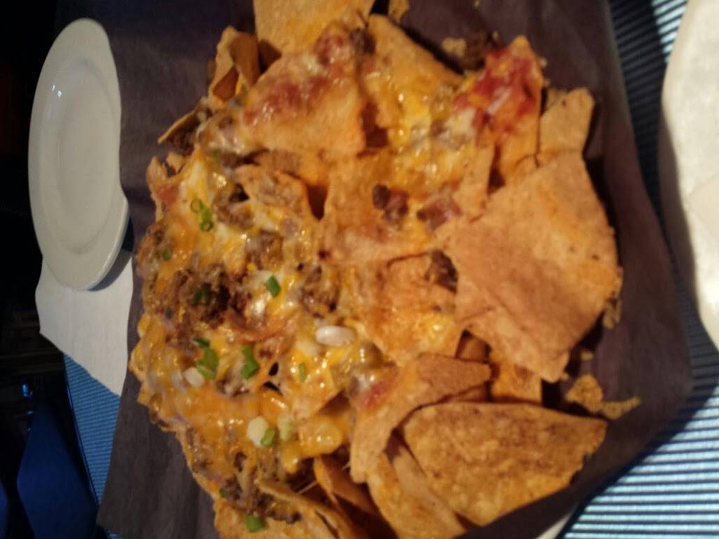 Berts | restaurant | 1000 Palladium Dr, Kanata, ON K2V 1E2, Canada | 6135992582 OR +1 613-599-2582