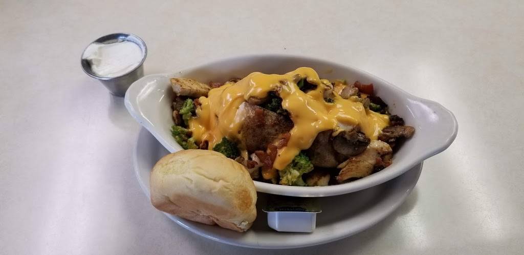 Third Street Diner | restaurant | 300 Depere St, Menasha, WI 54952, USA | 9207279500 OR +1 920-727-9500