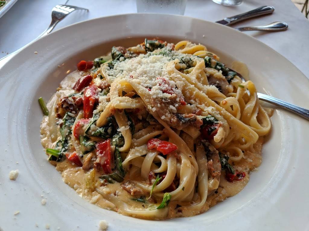 Cugini Restaurant | restaurant | 1556 Solano Ave, Berkeley, CA 94707, USA | 5105589000 OR +1 510-558-9000