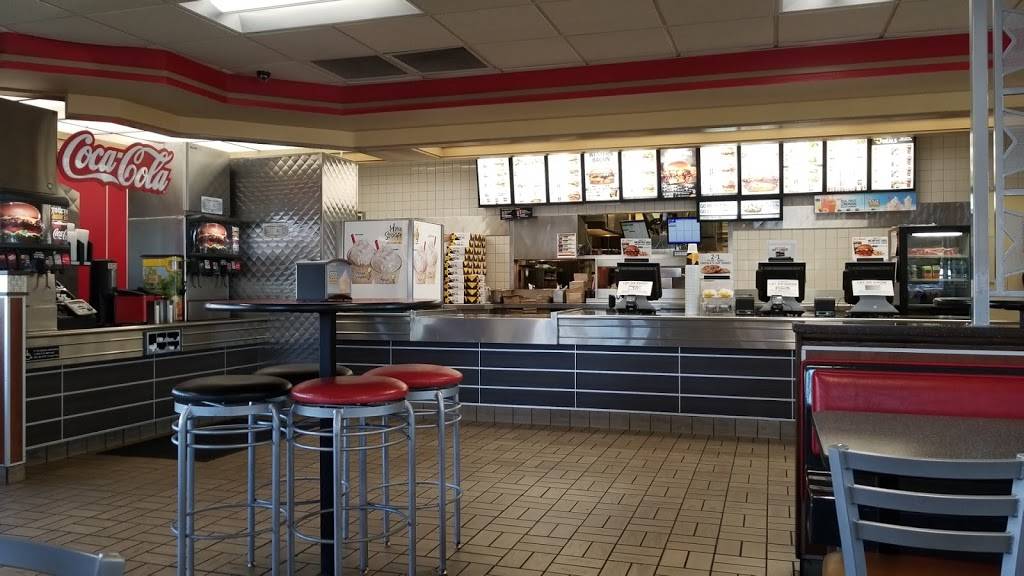 Carls Jr. | restaurant | 2992 El Camino Real, Tustin, CA 92782, USA | 7148381338 OR +1 714-838-1338