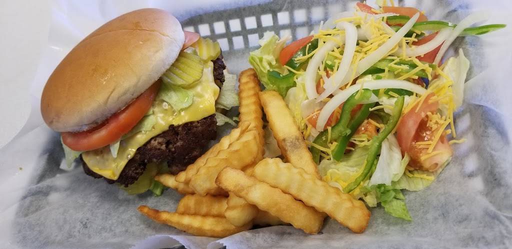 Burger And Shake | restaurant | 66 S 400 Center Ln #175, Dawsonville, GA 30534, USA | 7062160083 OR +1 706-216-0083