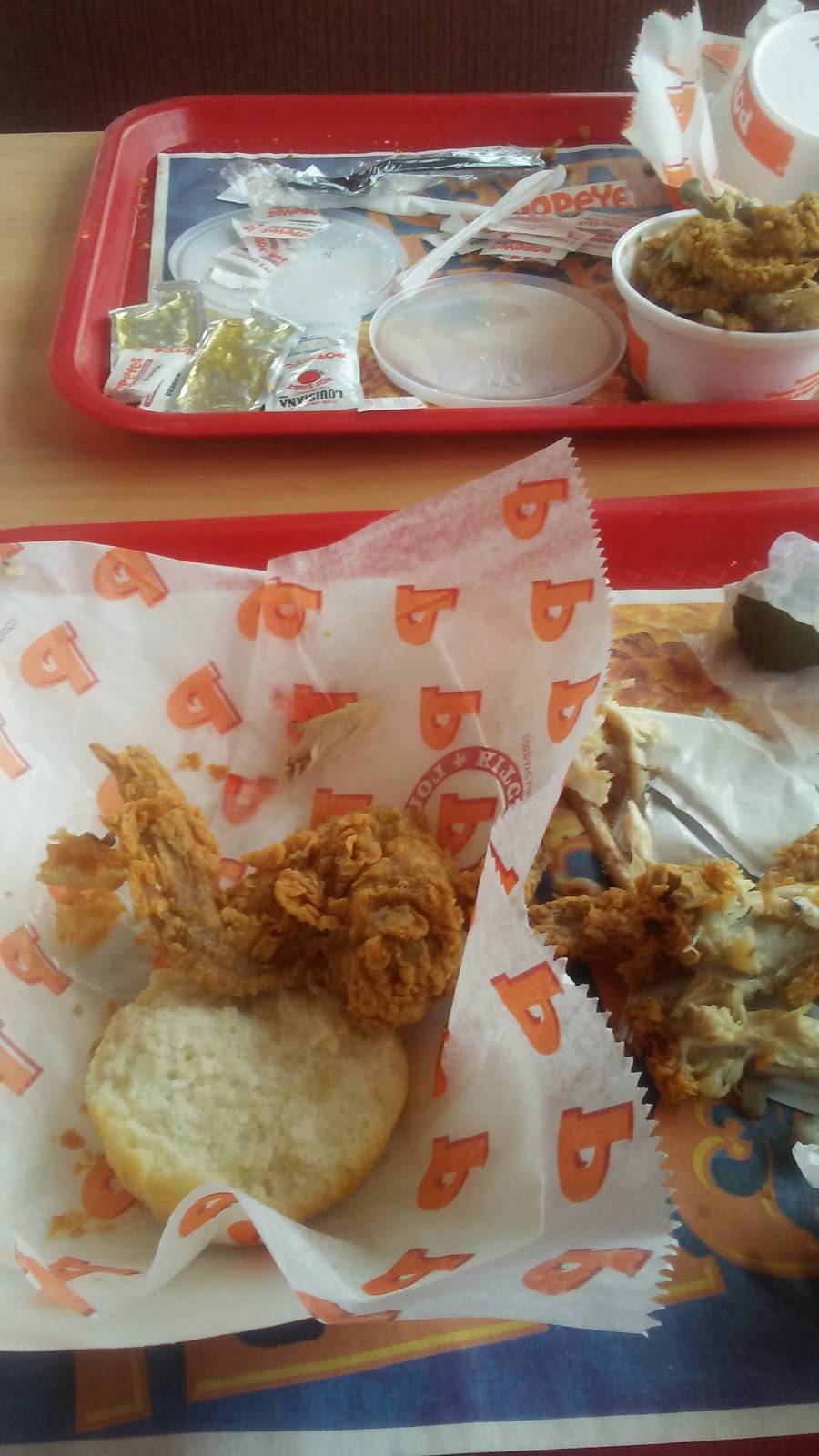 Popeyes Louisiana Kitchen | restaurant | 1999 Opelika Rd, Auburn, AL 36830, USA | 3348266030 OR +1 334-826-6030