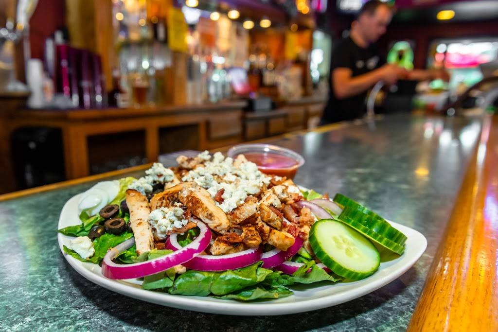 The Dawghouse Bar & Grill | restaurant | 7283 US-53, Canyon, MN 55717, USA | 2183458830 OR +1 218-345-8830