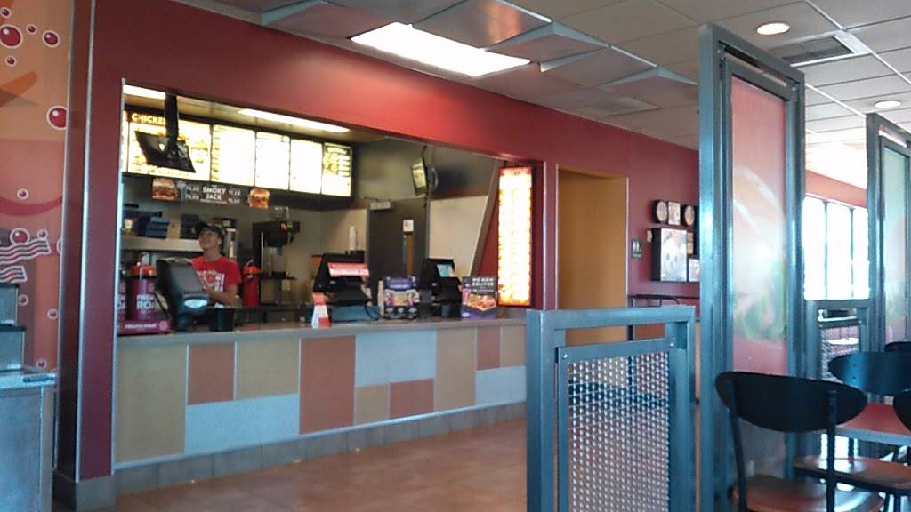 Jack in the Box | restaurant | 1805 N Hacienda Blvd, La Puente, CA 91744, USA | 6269189484 OR +1 626-918-9484