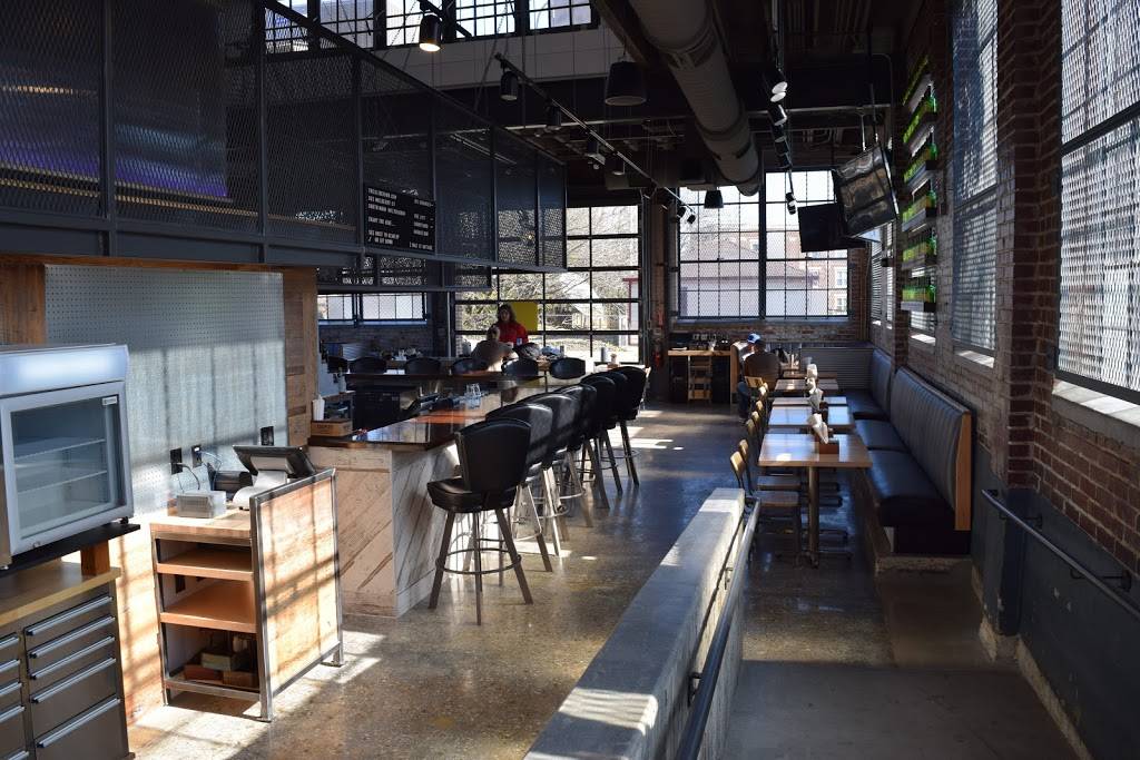 Slider Inn - Downtown | restaurant | 363 Mulberry St, Memphis, TN 38103, USA | 9017296900 OR +1 901-729-6900