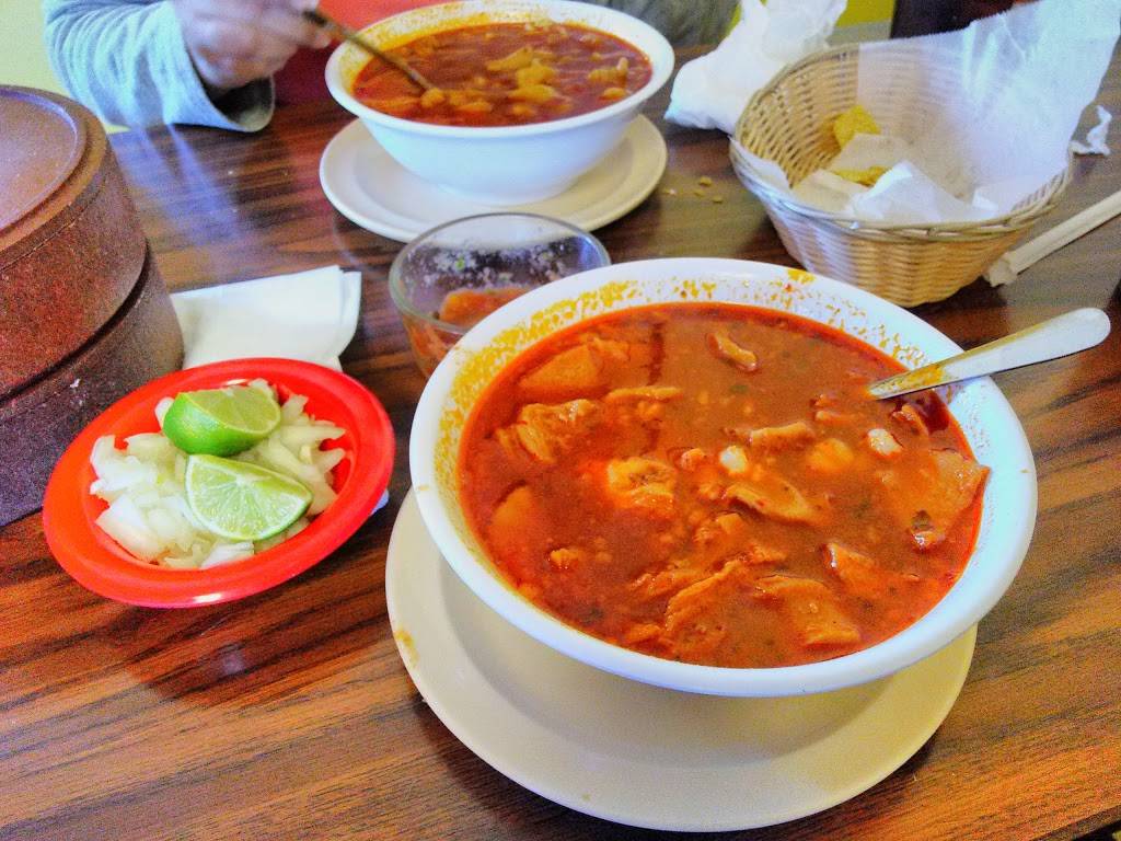 Don Pepes | restaurant | 3416 N Hampton Rd, Dallas, TX 75212, USA | 2146308680 OR +1 214-630-8680