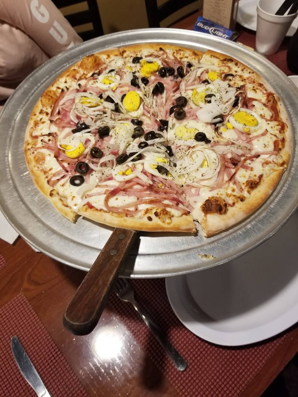 Via Capri Brazilian Pizzeria | restaurant | 3262 Vineland Rd #106, Kissimmee, FL 34746, USA | 4075079579 OR +1 407-507-9579