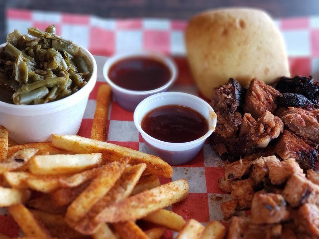 King Jerry Lawlers Memphis BBQ Company | restaurant | 465 N Germantown Pkwy #116, Cordova, TN 38018, USA | 9015092360 OR +1 901-509-2360