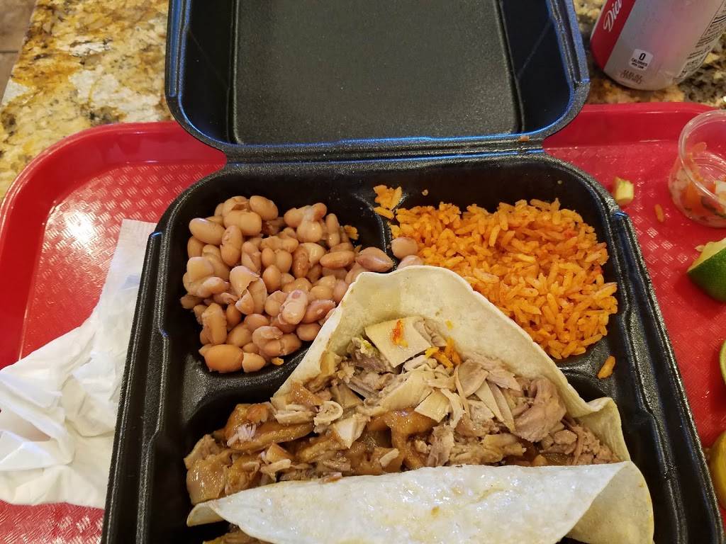 Carnitas El Rey #2 | restaurant | 3021 Saviers Rd, Oxnard, CA 93033, USA | 8052636883 OR +1 805-263-6883