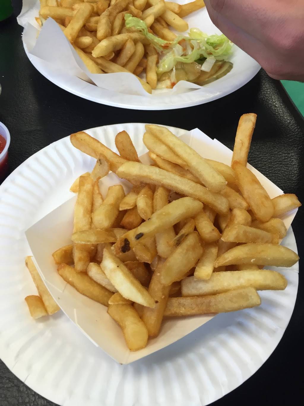 University House of Pizza | restaurant | 452 Huntington Ave, Boston, MA 02115, USA | 6174429280 OR +1 617-442-9280