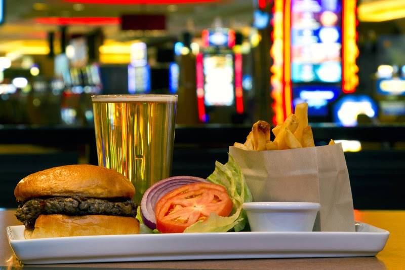 The Game | restaurant | 9090 Alta Dr, Las Vegas, NV 89145, USA | 7026367111 OR +1 702-636-7111