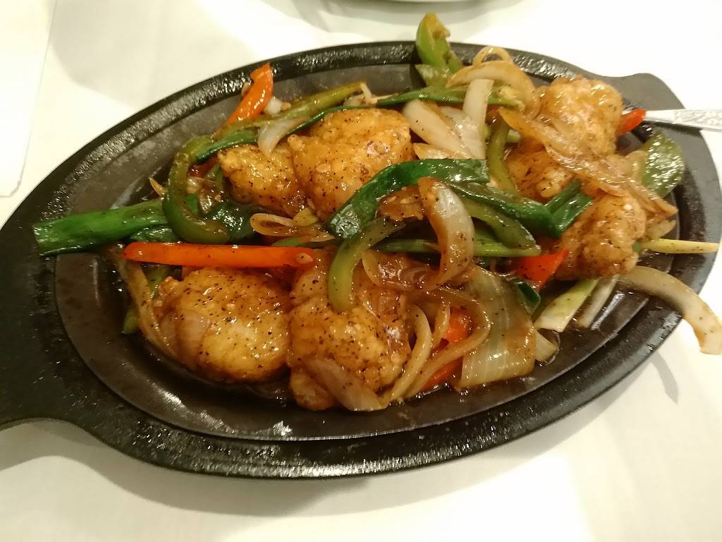 Golden Pavilion Restaurant | restaurant | 201 US-1, Jupiter, FL 33477, USA | 5617477470 OR +1 561-747-7470