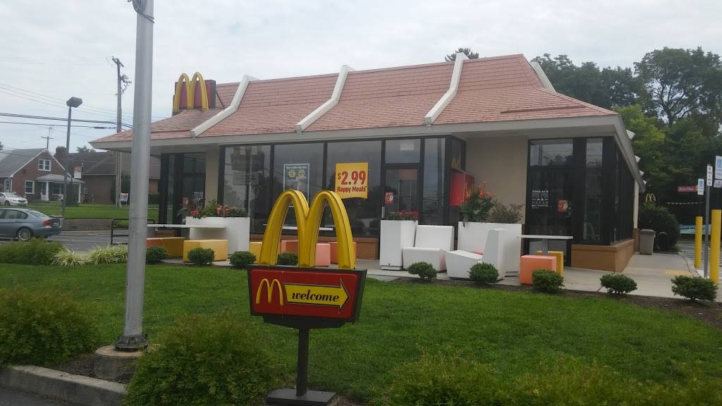 McDonalds | cafe | 950 E Patrick St, Frederick, MD 21701, USA | 3016946155 OR +1 301-694-6155