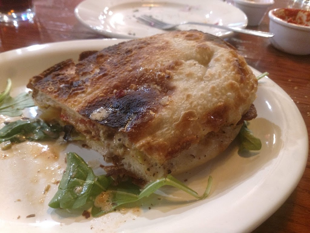 Penrose Pizzeria & Pub | restaurant | 103 Broadway, Penrose, CO 81240, USA | 7197847346 OR +1 719-784-7346