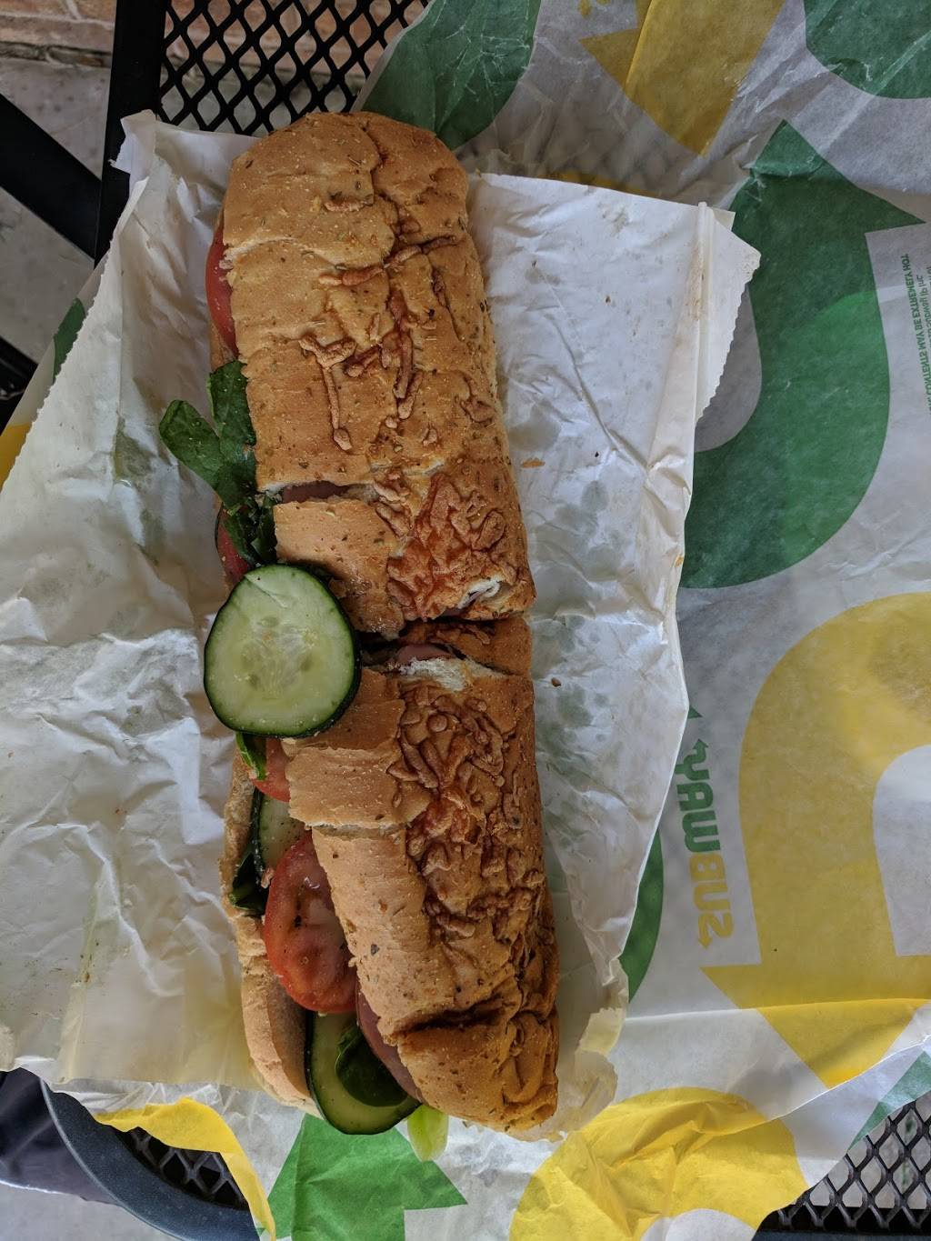 Subway Restaurants | restaurant | 3000 Ventrie Ct., Space No. E, Ventrie Center, Myersville, MD 21773, USA | 3015087097 OR +1 301-508-7097