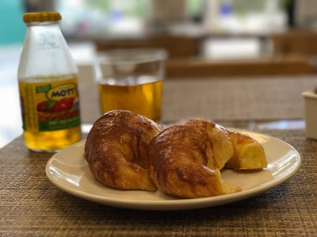 Dk Argentine Restaurant & Coffee | restaurant | 2212 NE 123rd St, North Miami, FL 33181, USA | 7867177133 OR +1 786-717-7133