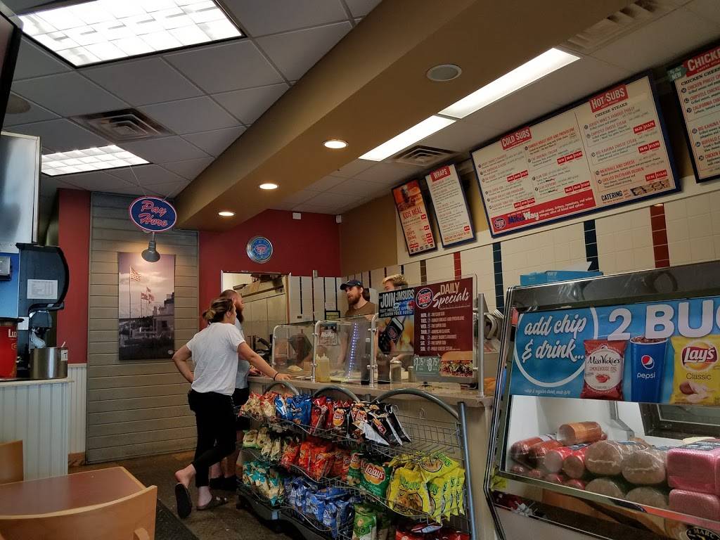 Jersey Mikes Subs | meal takeaway | 7114, Hwy 70 S Suite113, Nashville, TN 37221, USA | 6156731099 OR +1 615-673-1099