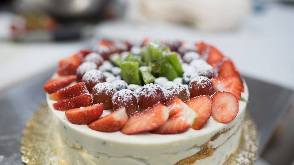 Amore Italian Market and Bakery | bakery | 4703 SW 16th Pl, Cape Coral, FL 33914, USA | 2398003938 OR +1 239-800-3938