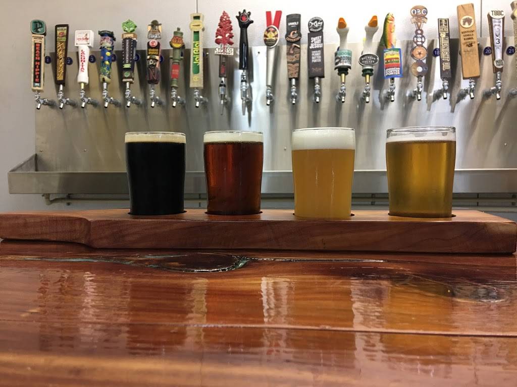 Loping Gopher Tap Room | restaurant | 4601 E Moody Blvd B6, Bunnell, FL 32110, USA | 3863136741 OR +1 386-313-6741