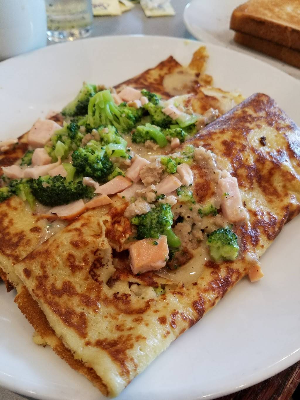 Gails Carriage Place | restaurant | 306 E Rand Rd, Arlington Heights, IL 60004, USA | 8473988900 OR +1 847-398-8900