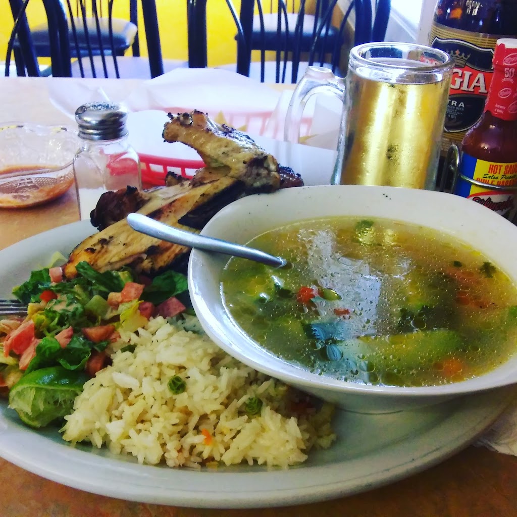 Pupusería & Restaurante San Vicente | restaurant | 2 Chester St, Daly City, CA 94014, USA | 4156421751 OR +1 415-642-1751