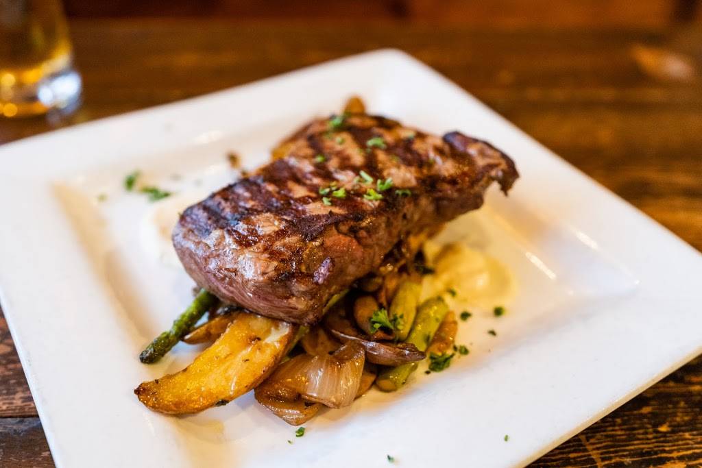 Widow Browns Cafe | restaurant | 128 Federal Rd, Danbury, CT 06811, USA | 2037437021 OR +1 203-743-7021