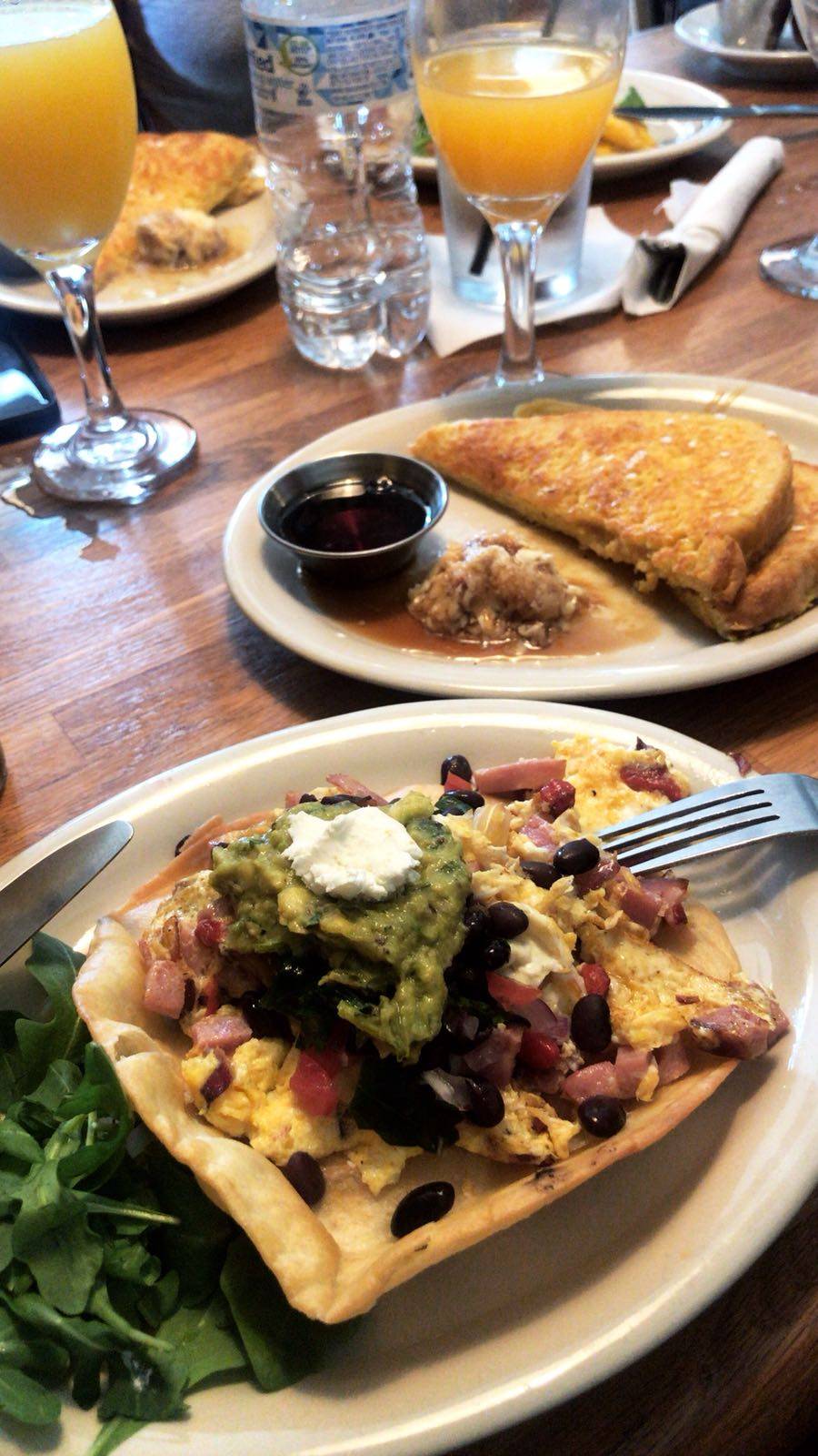 The Junction Kitchen & Provisions | restaurant | 4438 Spruill Ave, North Charleston, SC 29405, USA | 8437459189 OR +1 843-745-9189