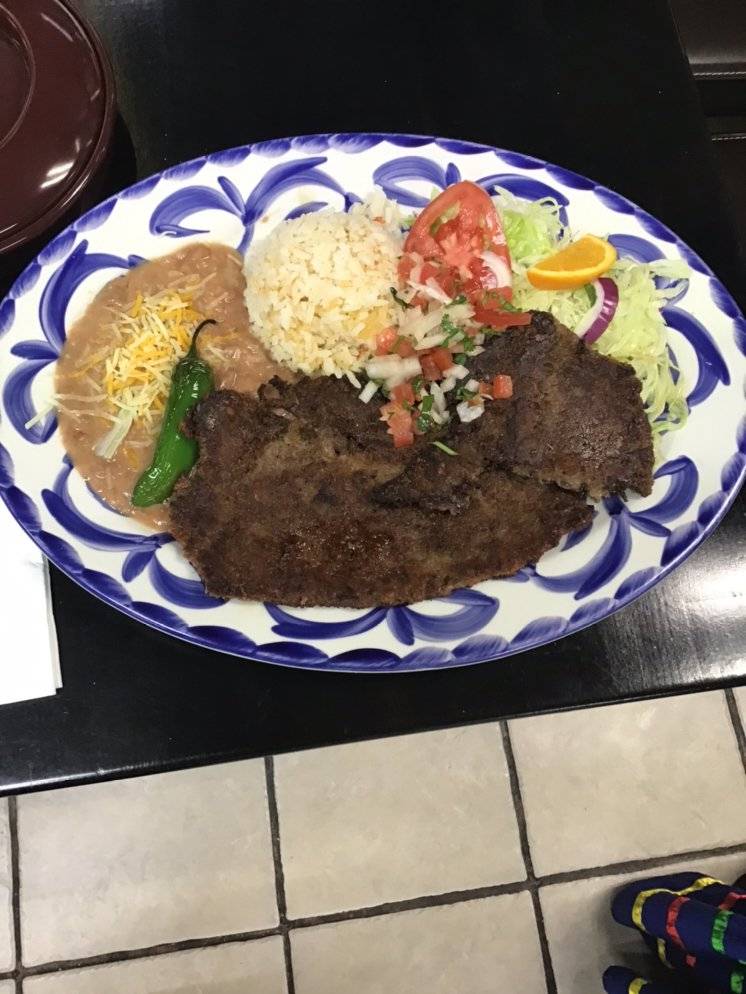 Bahia Grill | restaurant | 13100 Magnolia Ave, Corona, CA 92879, USA | 9514271990 OR +1 951-427-1990