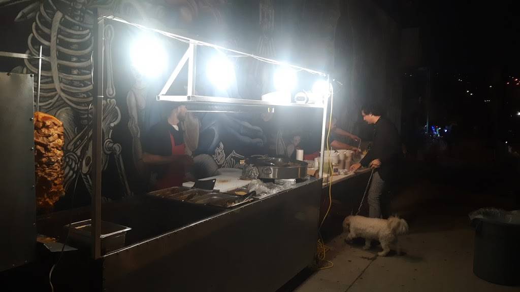 Tacos los Güeros de aguascalientes | restaurant | 3968 E Hammel St, Los Angeles, CA 90063, USA | 3234719819 OR +1 323-471-9819