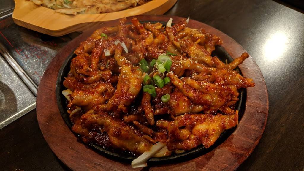 Tree | restaurant | 9504 Long Point Rd, Houston, TX 77055, USA | 8327676818 OR +1 832-767-6818