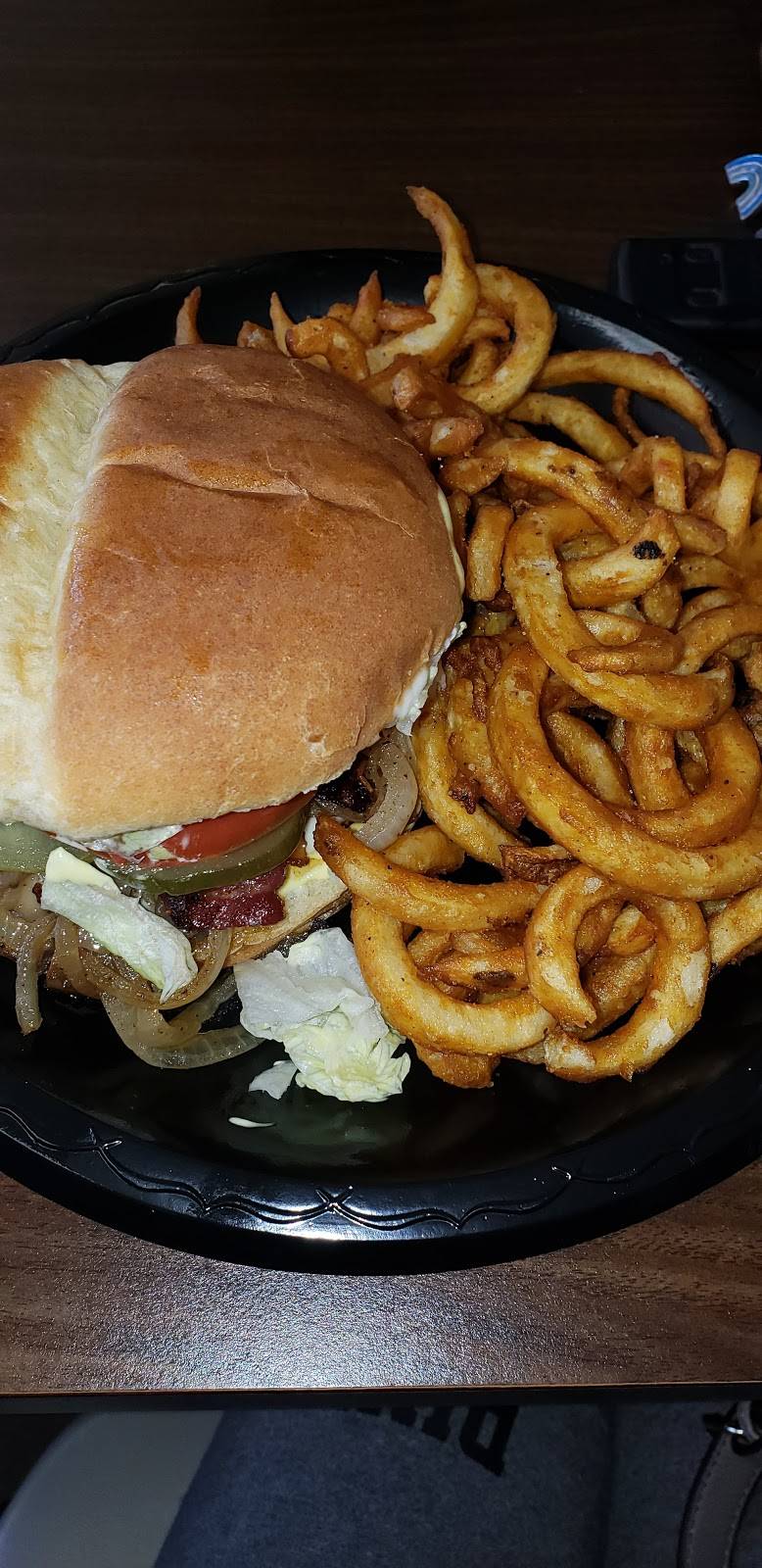 Johnny Bs Cafe | restaurant | 10907 Plank Rd, Clinton, LA 70722, USA | 2256833545 OR +1 225-683-3545