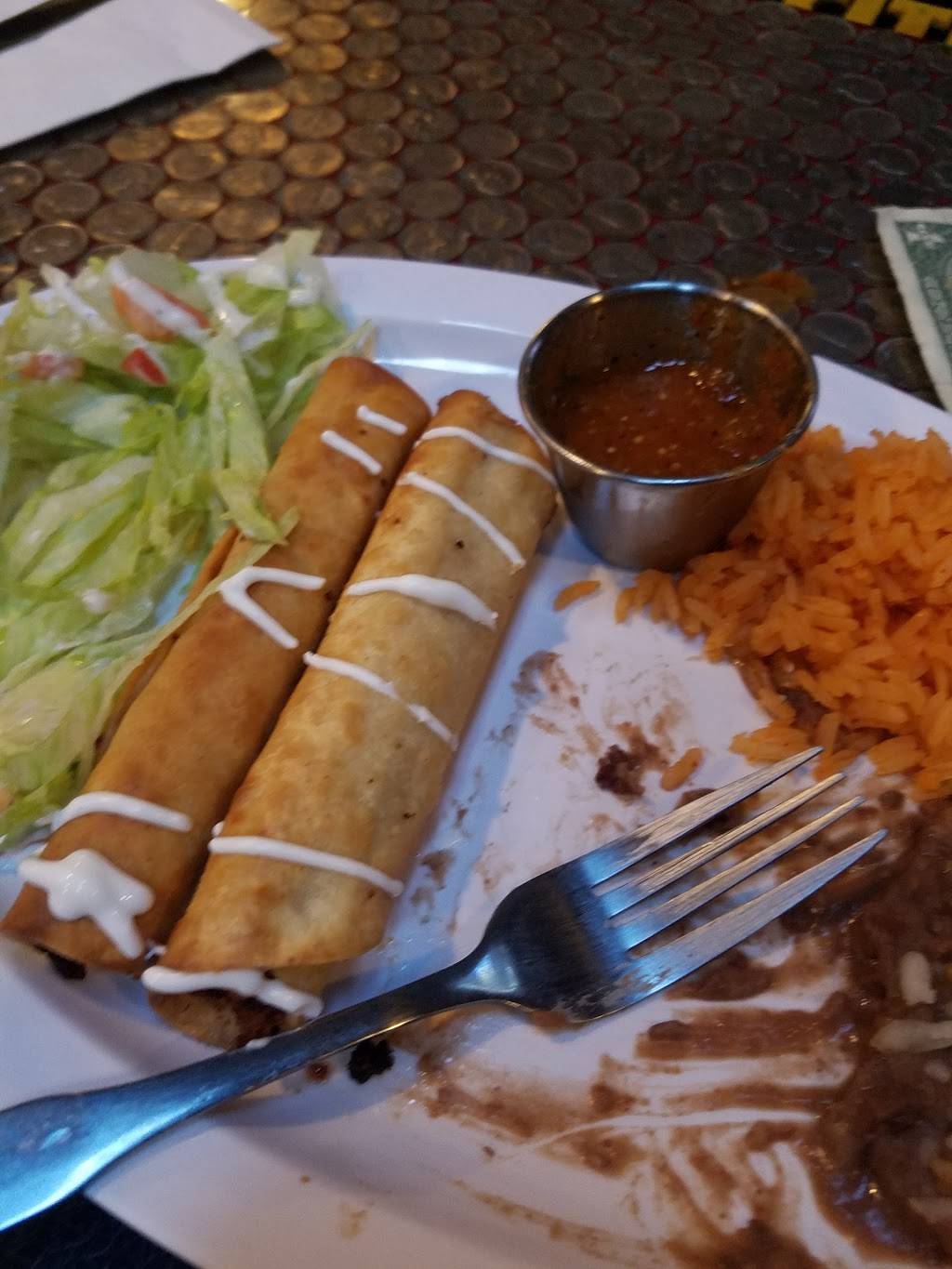 The Hill Bar & Grill | restaurant | 17330 Monterey Rd, Morgan Hill, CA 95037, USA | 4087789300 OR +1 408-778-9300