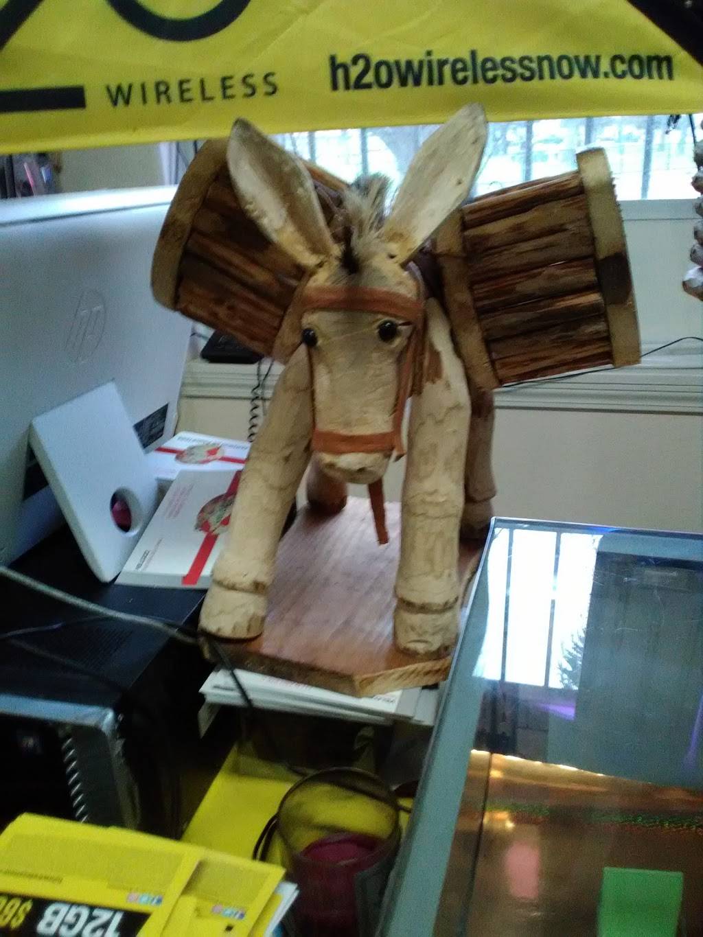 Carniceria Y Taqueria Nueva Italia | restaurant | 201 NE 2nd Ave, Visalia, CA 93291, USA | 5597419636 OR +1 559-741-9636