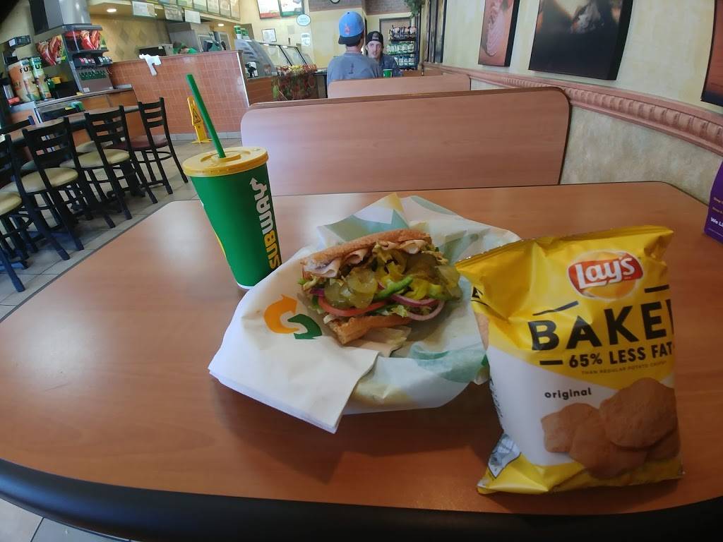Subway | restaurant | 1947 Erringer Rd, Simi Valley, CA 93065, USA | 8055820242 OR +1 805-582-0242
