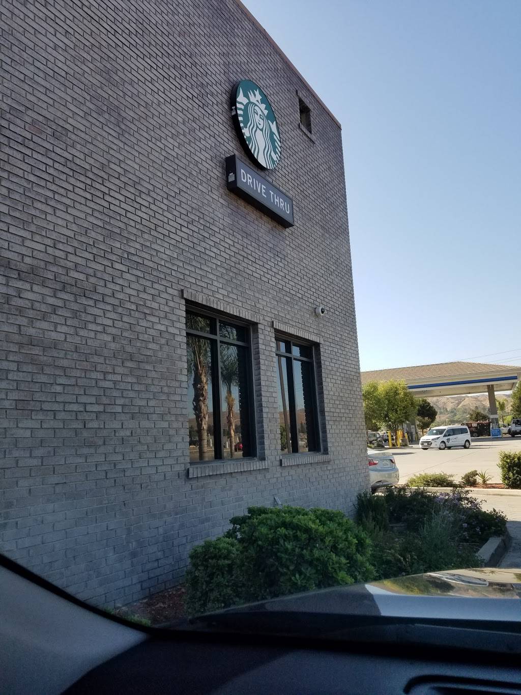 Starbucks | cafe | 11245 California St #A, Loma Linda, CA 92354, USA | 9097931635 OR +1 909-793-1635
