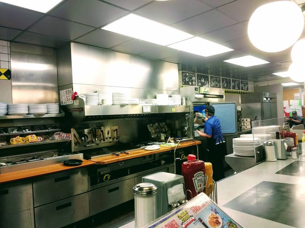 Waffle House | meal takeaway | 932 Buford Dr, Lawrenceville, GA 30043, USA | 7708225886 OR +1 770-822-5886