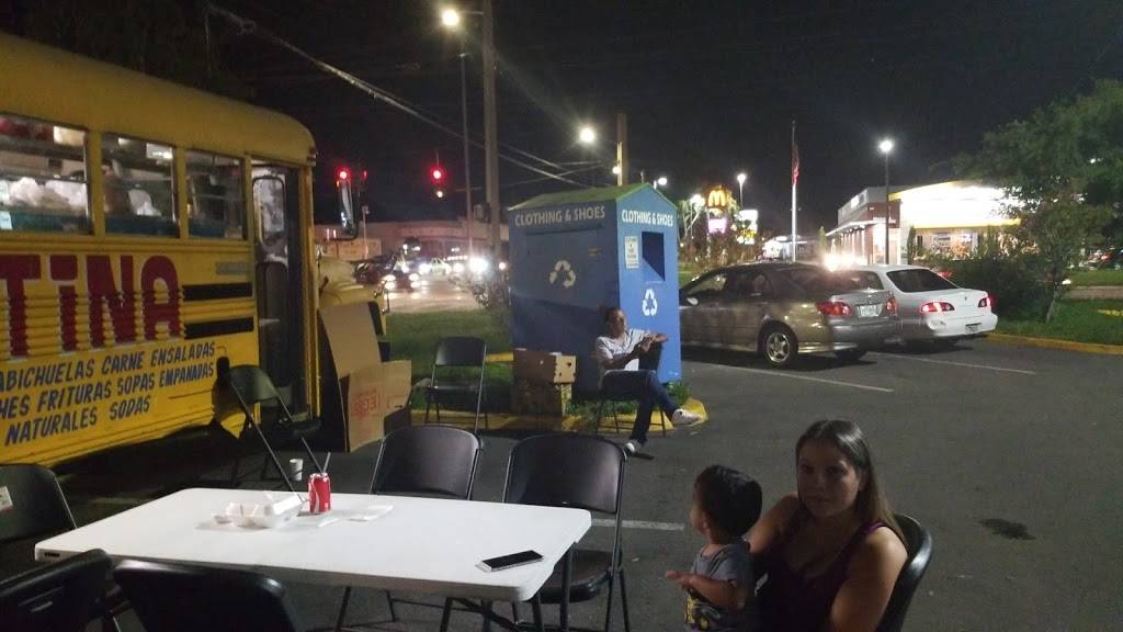 La Chelcha Latina | restaurant | 8401 N Armenia Ave, Tampa, FL 33604, USA | 8134098415 OR +1 813-409-8415