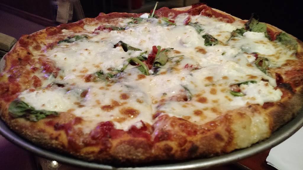 8th Avenue Pub | restaurant | 103 8th Ave N, Safety Harbor, FL 34695, USA | 7277991105 OR +1 727-799-1105