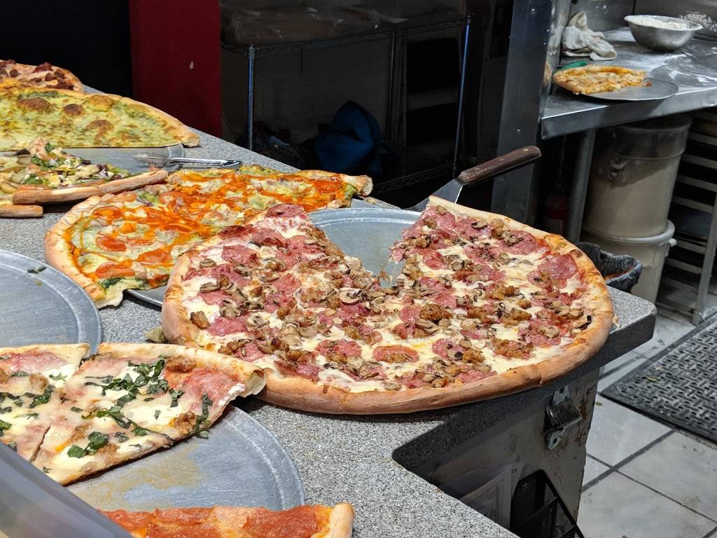 Oz Pizza | restaurant | 2512, 508 Castro St, San Francisco, CA 94114, USA | 4158612525 OR +1 415-861-2525