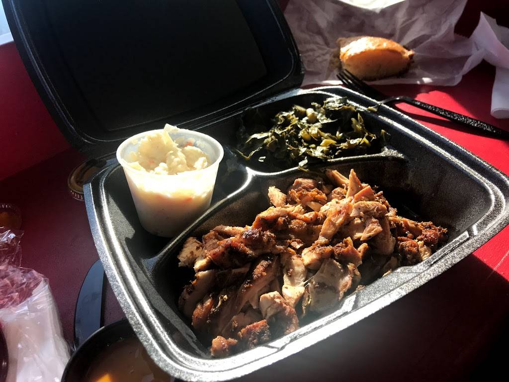 Kinfolks Award Winning BBQ | restaurant | 289 Winthrop St, Taunton, MA 02780, USA | 7744094615 OR +1 774-409-4615