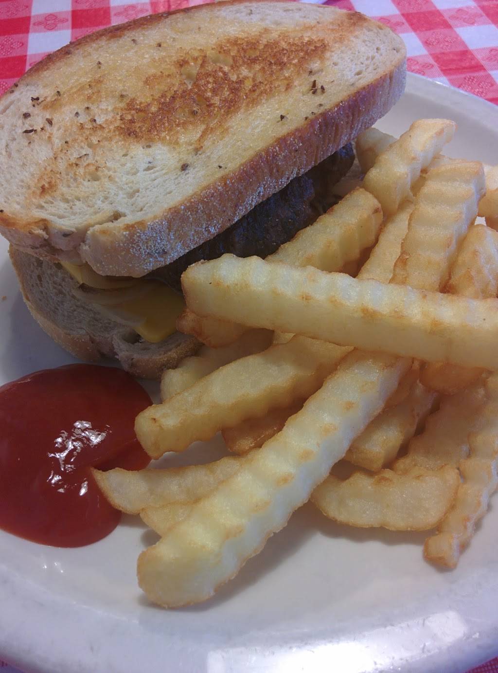 Diner On 55th | restaurant | 1328 E 55th St, Cleveland, OH 44103, USA | 2163610550 OR +1 216-361-0550