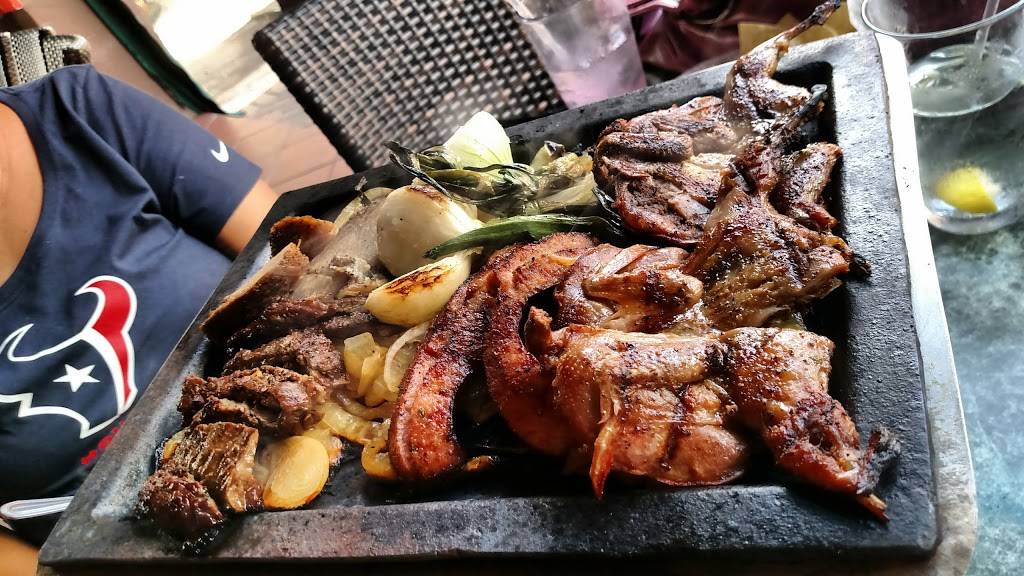 Los Gallitos Mexican Cafe | restaurant | 3385 Hwy 6, Sugar Land, TX 77478, USA | 2813131401 OR +1 281-313-1401