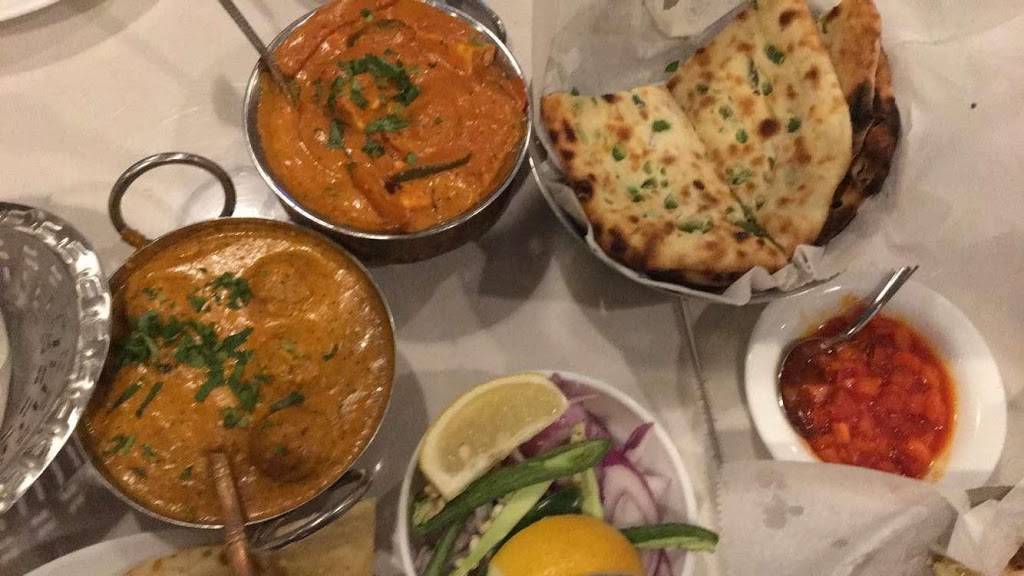 Shalimar Indian Restaurant | restaurant | 1850 S Hurstbourne Pkwy #125, Louisville, KY 40220, USA | 5024938899 OR +1 502-493-8899